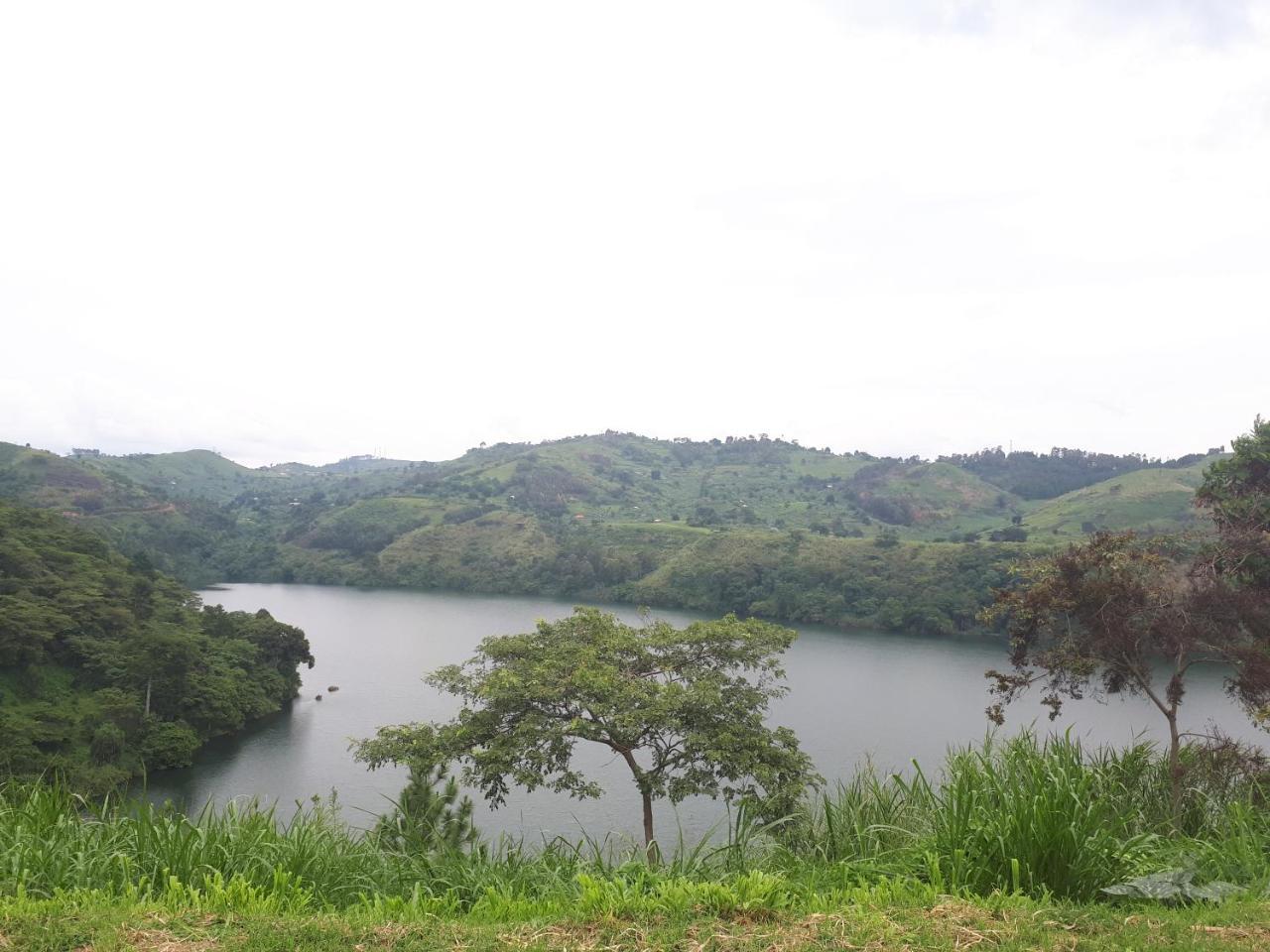 Lake Nkuruba Nature Reserve Durama Exterior foto